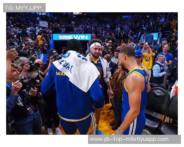 邓利维称库里状态依旧出色未来三年仍将展现顶级表现